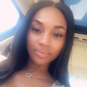 Meet your Posher, Teriana